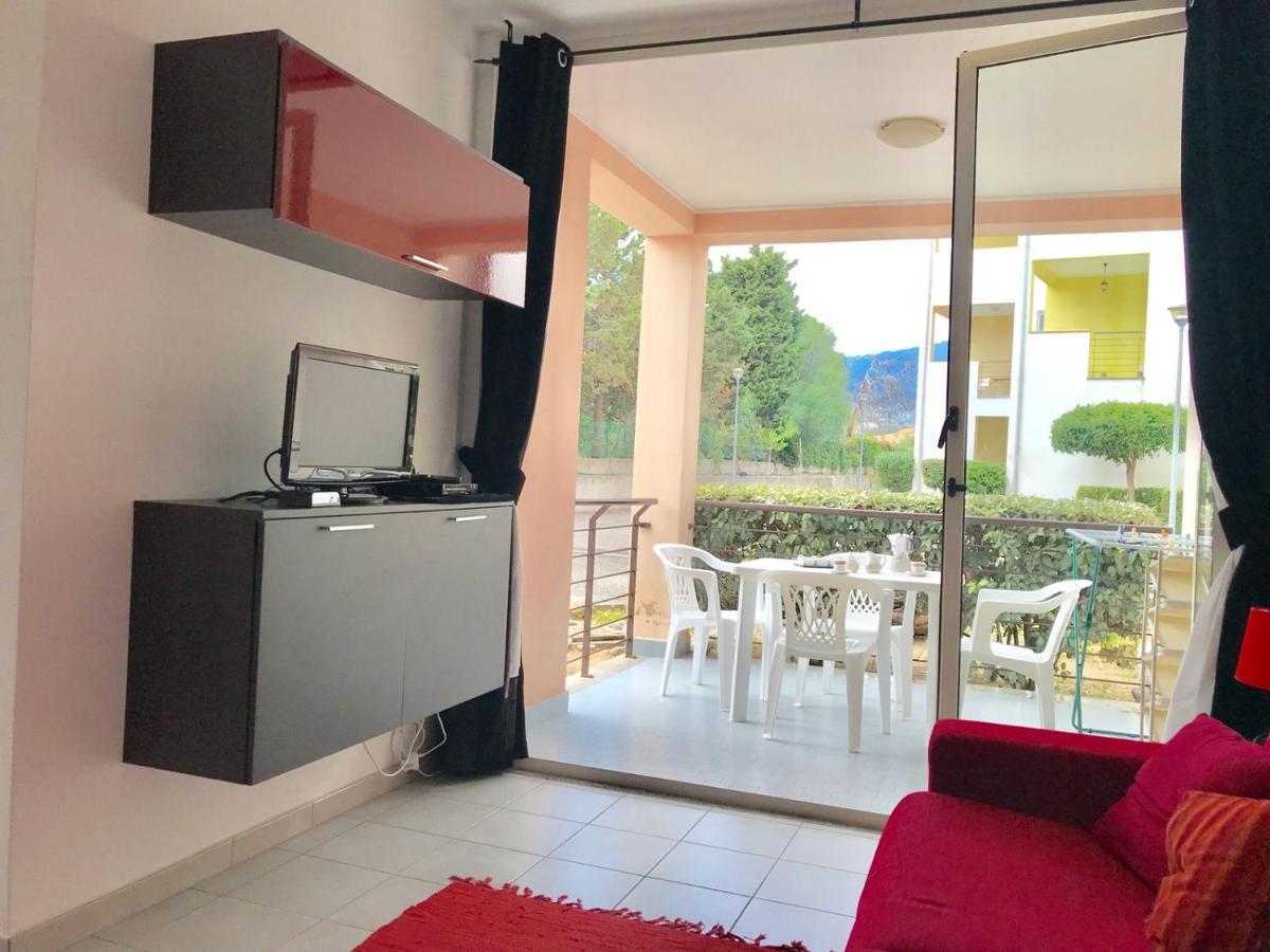 San Rocco One Bed Apartments 4A1 9 Isca sullo Ionio Екстер'єр фото