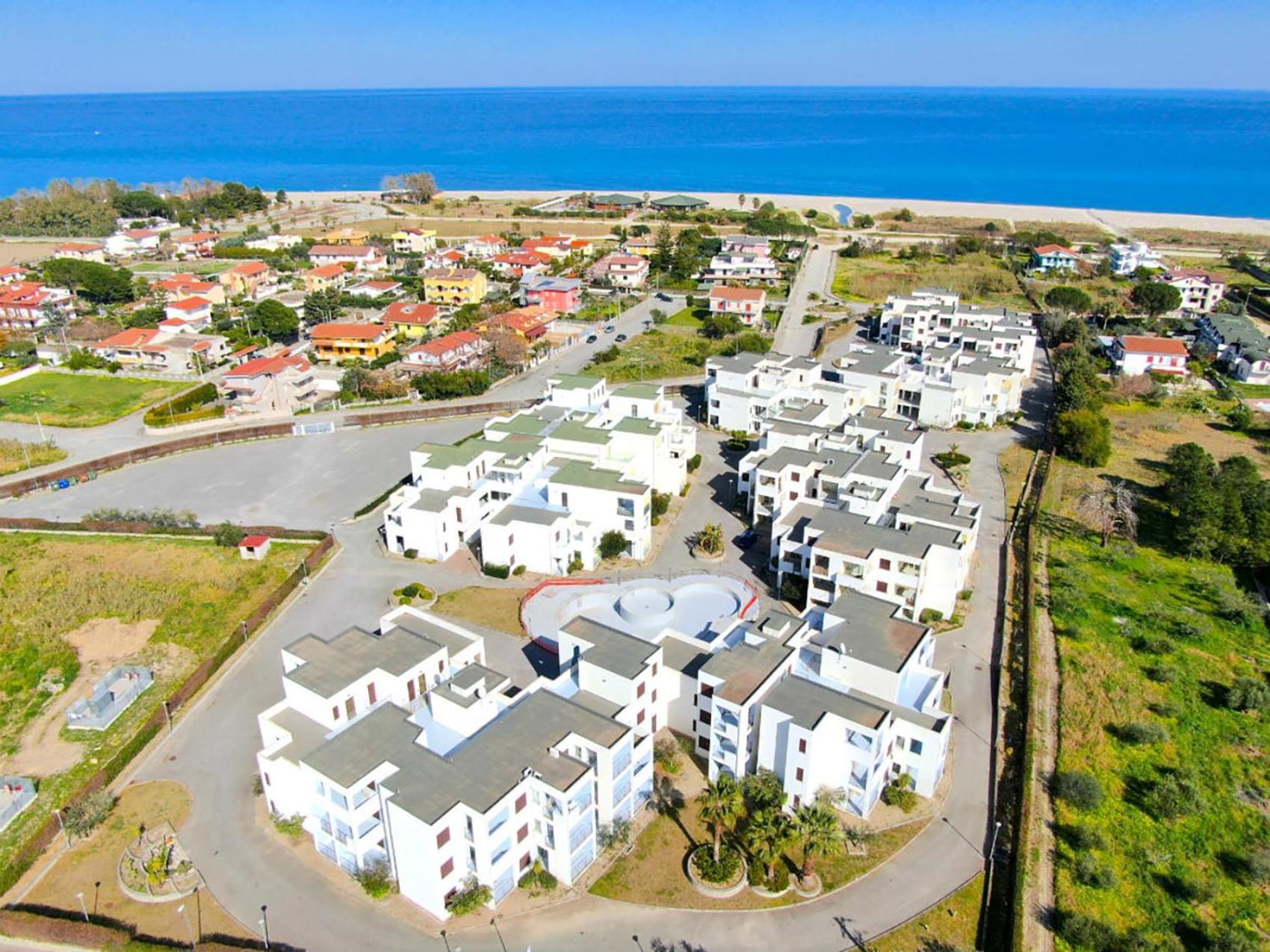 San Rocco One Bed Apartments 4A1 9 Isca sullo Ionio Екстер'єр фото